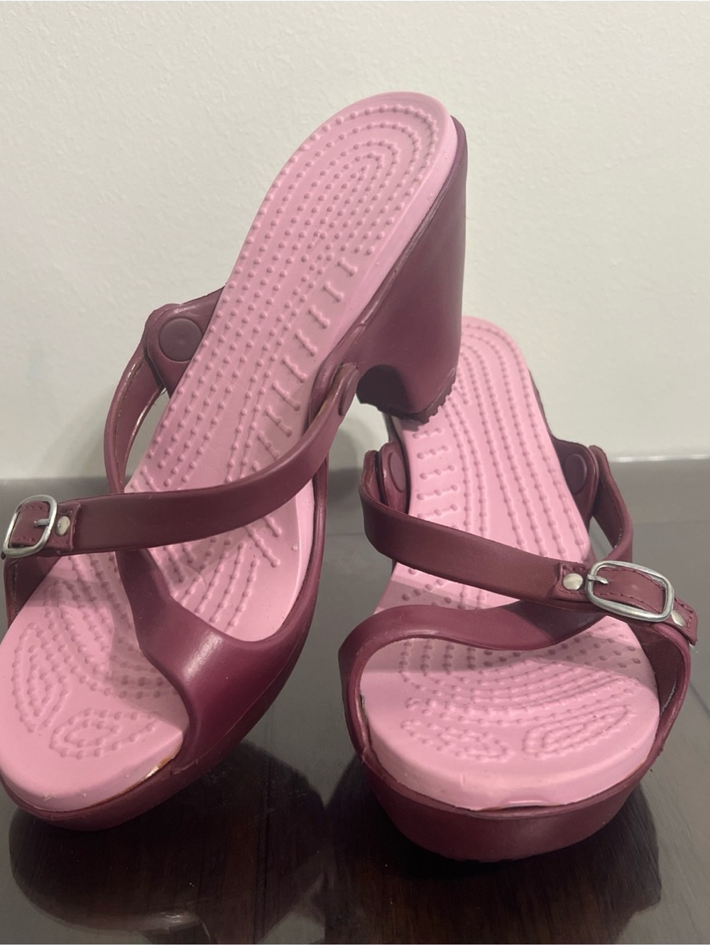 Women’s Pink & Burgundy Platform Sandals size 6